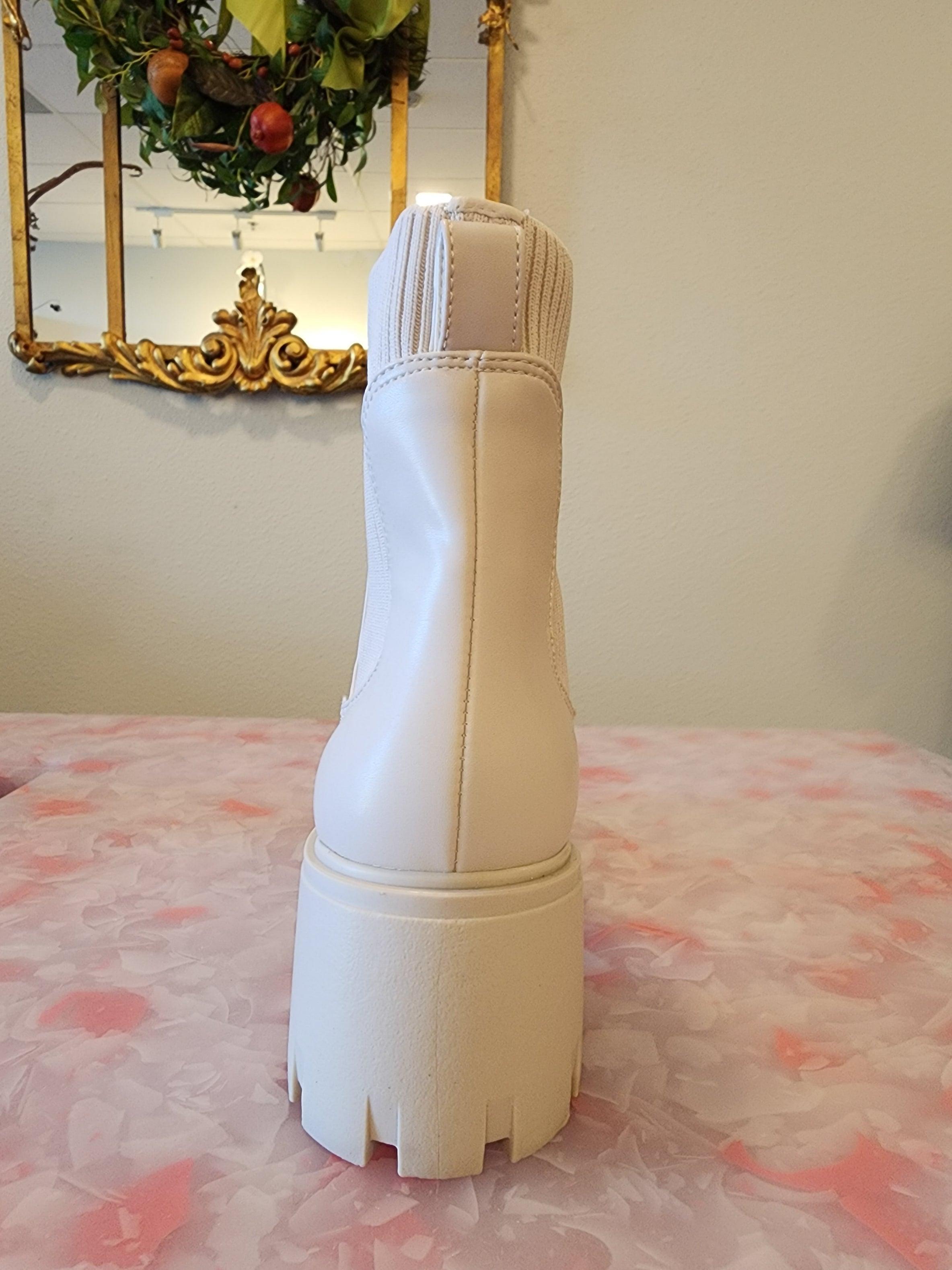 Hayle Chelsea Boot in Bone - Lomie's