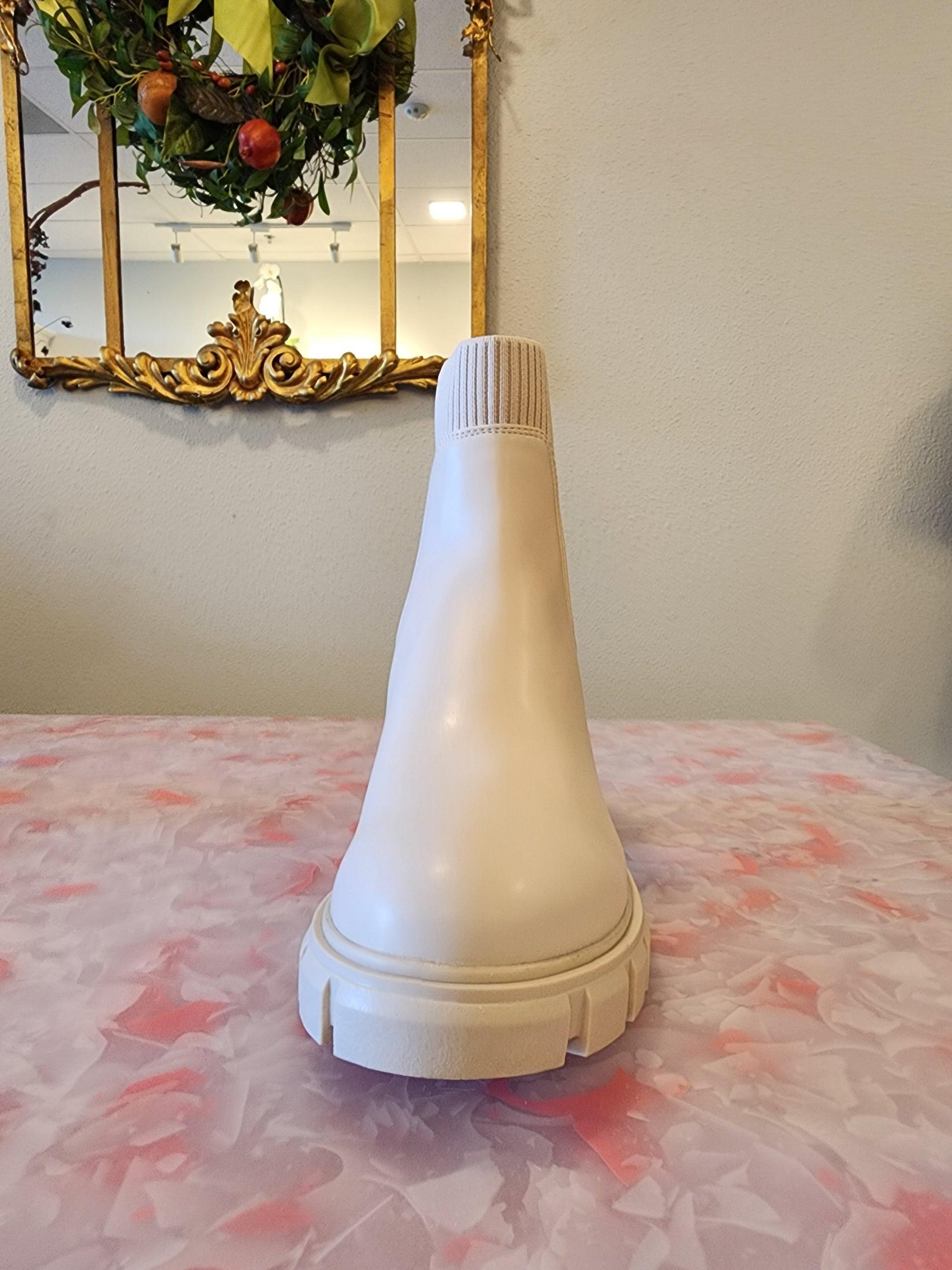 Hayle Chelsea Boot in Bone - Lomie's